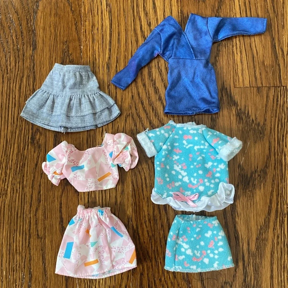 Bundle of Vintage Barbie Doll Dresses & Skirts dolls clothes barbies girls toy